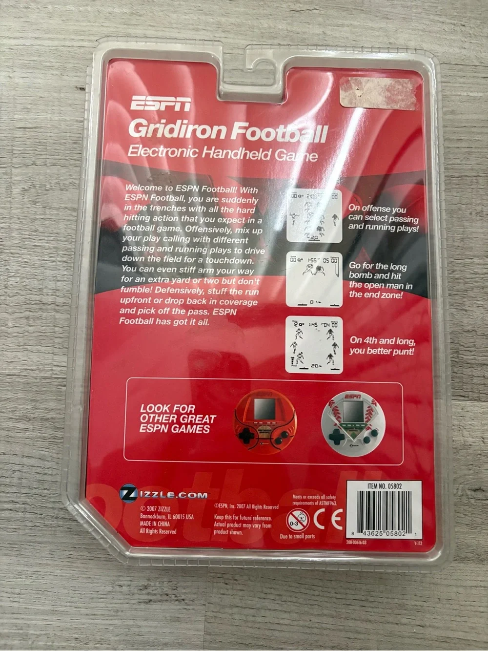 ESPN GRIDIRON FOOTBALL Electronic Handheld Game (2007 Zizzle) (New, Sealed)